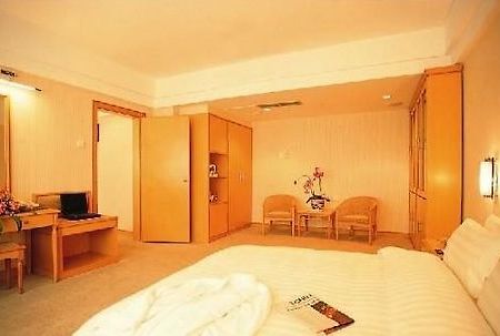 New Seasky Hotel 武漢市 部屋 写真